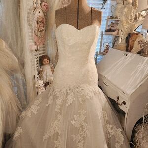 ♡ embroidered applique formal hourglass mermaid princess wedding gown ♡